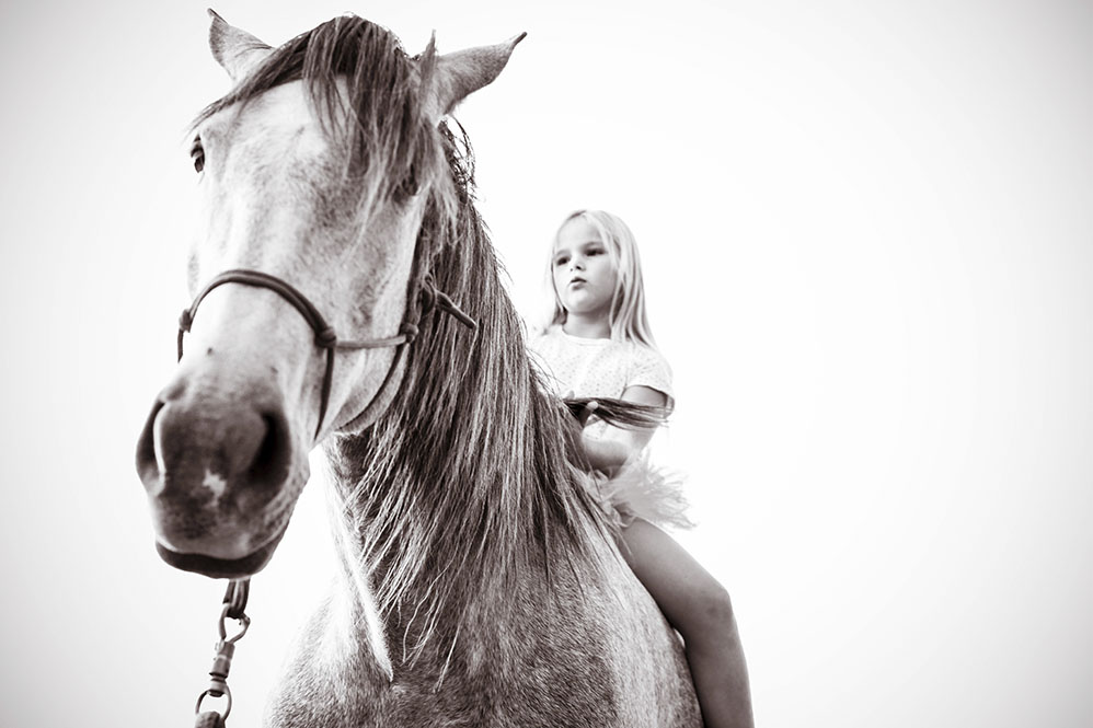 Kids > Téa Horses028©rosemagic-Nathalie Bougelet